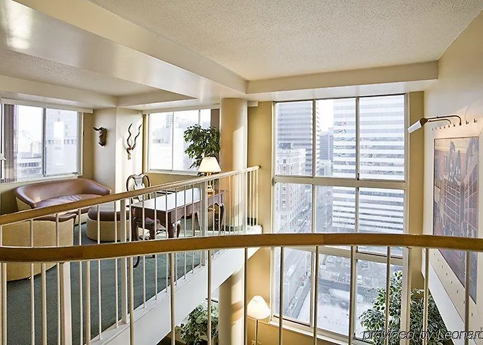 Garfield Suites Hotel